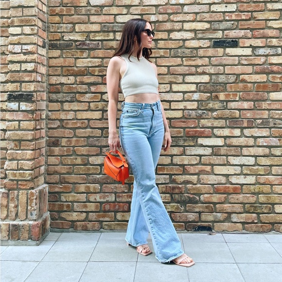 Meet your Posher, Ally - Picture 4 of 5